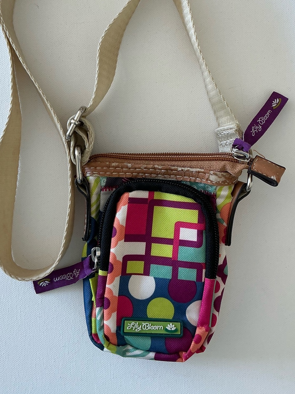 Lily Bloom Multicolor Geometric Crossbody Pouch